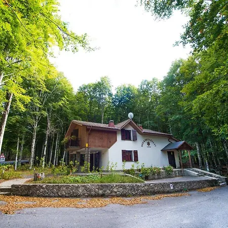 Il Cristallo-monte Amiata Chalet